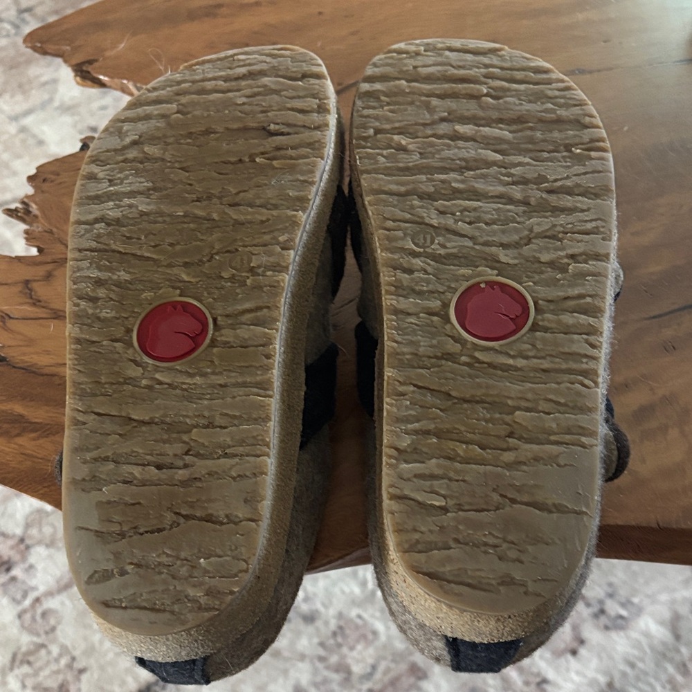 Haflinger Tan and Black Felt Mules with Button Straps - Picture 5 of 7